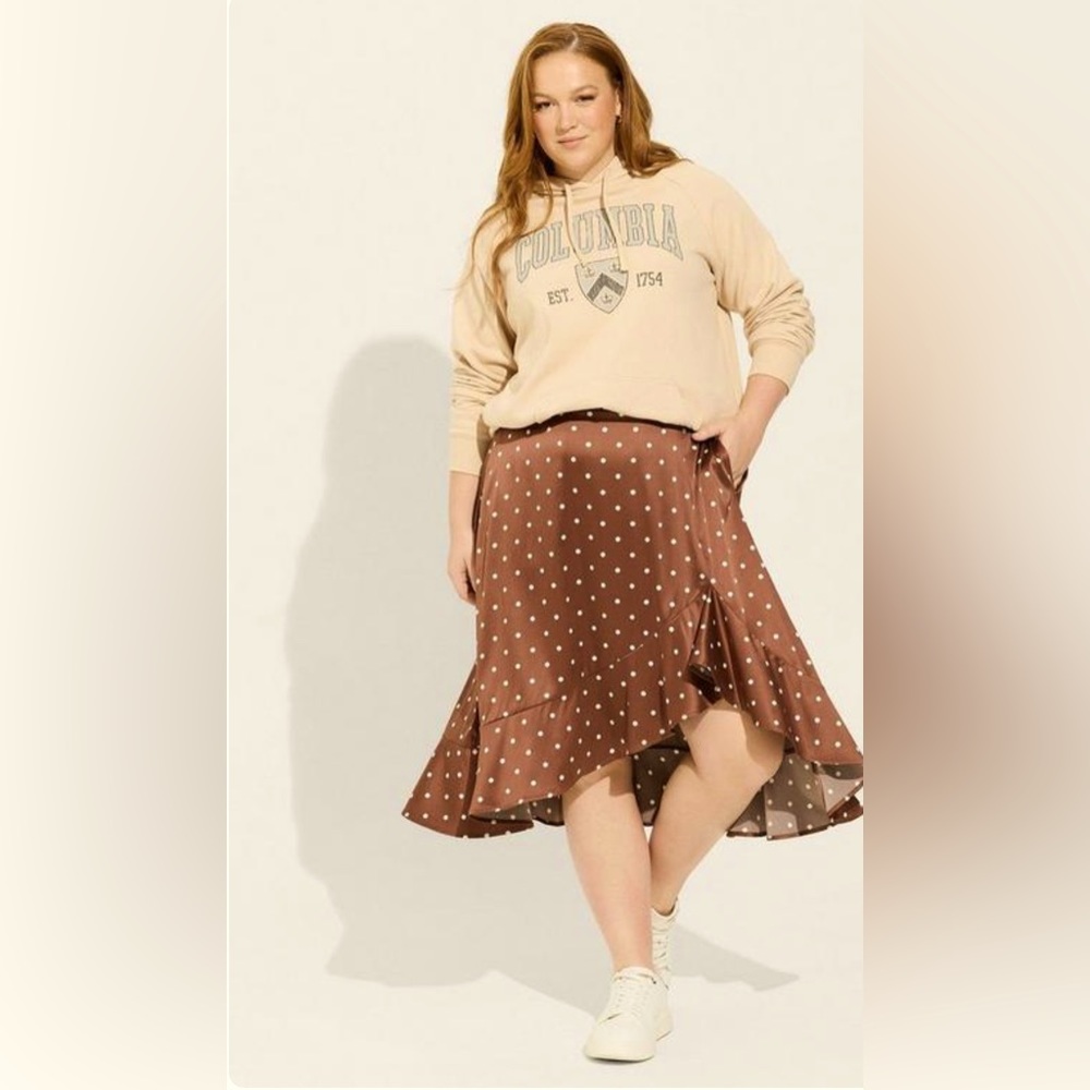 Torrid Satin Hi-Low Ruffle Midi Skirt Brown polka Dot Size 0 US 12 Large